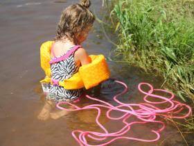 Floating Personal Safety Swim Line With Slip Knot and Safety Snugger